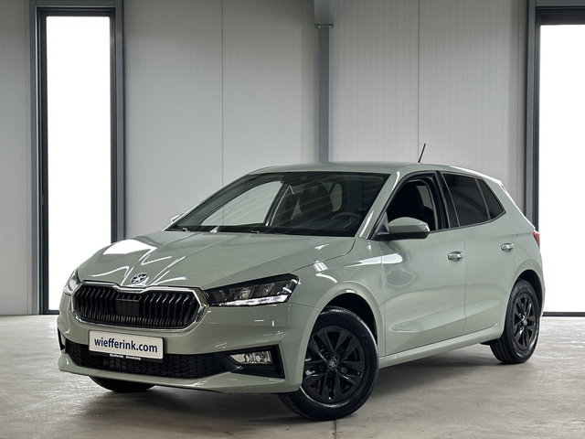 Škoda Fabia - 1.0 TSI 115 pk DSG Edition | Apple Carplay/Android Auto | Camera | Winter Pakket |