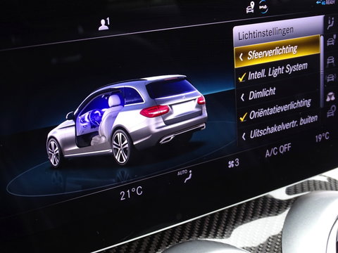 Mercedes-Benz C-Klasse 300e 320PK AMG / C63 Edit. / Burmester / Carbon / 360° / *NAP*