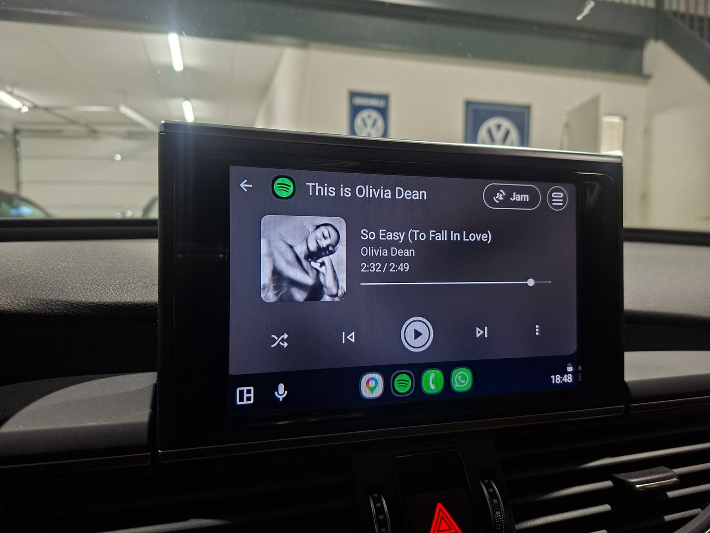Audi A6 Avant 1.8 TFSI ultra Premium Edition S-Line "Automaat" Apple-Carplay Matrix-LED Trekhaak Leer Stoelverwarming 20" Velgen