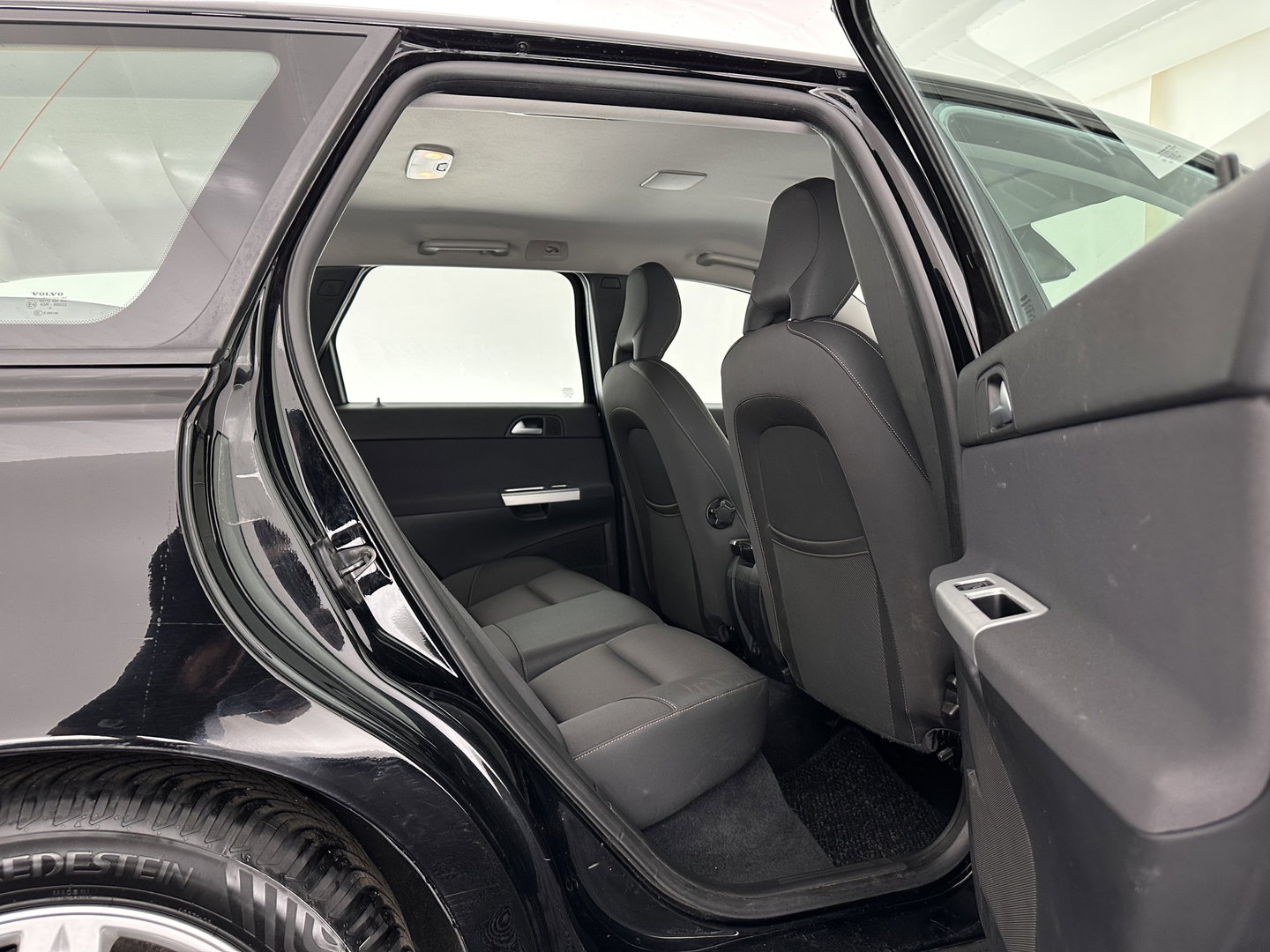 Volvo V50 1.6 D2 Sport *AIRCO | CRUISE | COMFORT-SEATS | 16''ALU | TOWBAR*