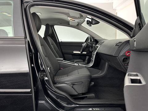 Volvo V50 1.6 D2 Sport *AIRCO | CRUISE | COMFORT-SEATS | 16''ALU | TOWBAR*