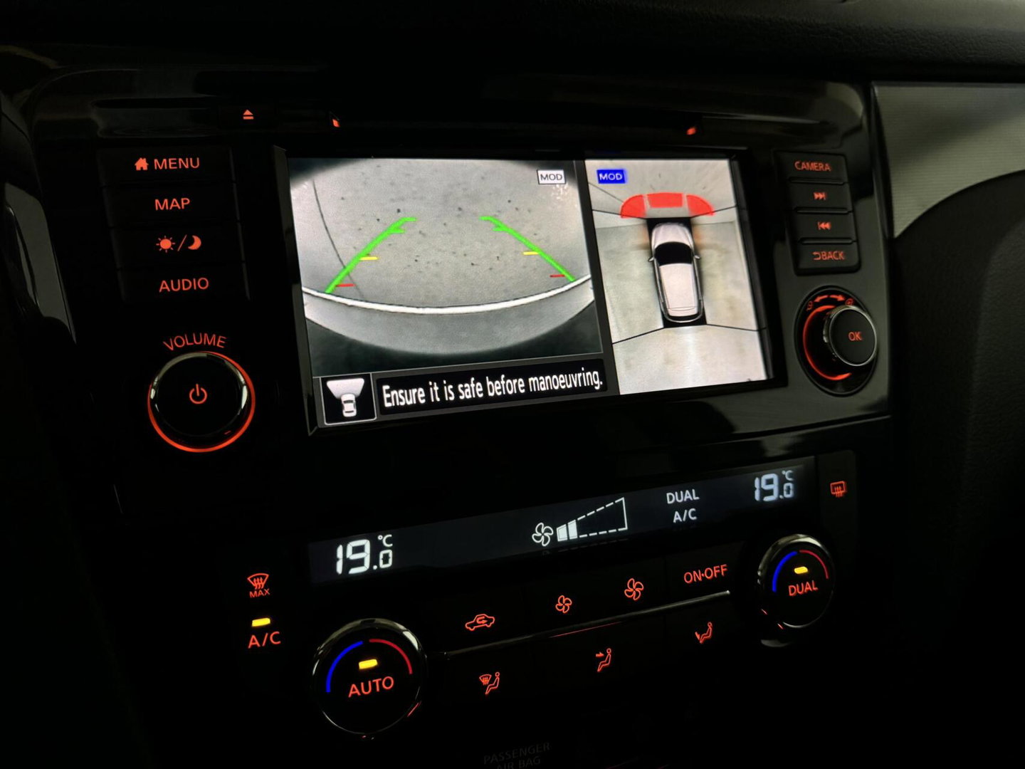Nissan QASHQAI 1.3 DIG-T Tekna Pano Navi Cruise NAP