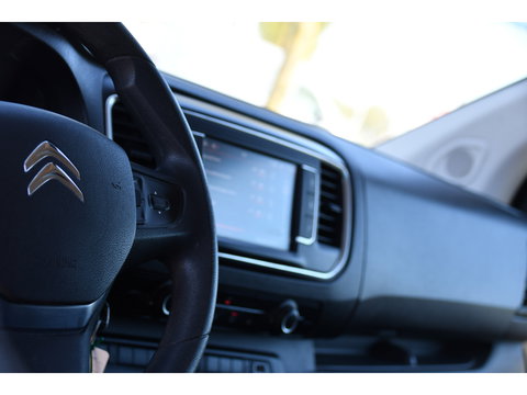 Citroën Jumpy 2.0 BlueHDI 120 L3 PB Edition Cruise, Carplay, Sensoren, 120pk, Automaat, Multimedia, Trekhaak, 6 zits, Uniek!
