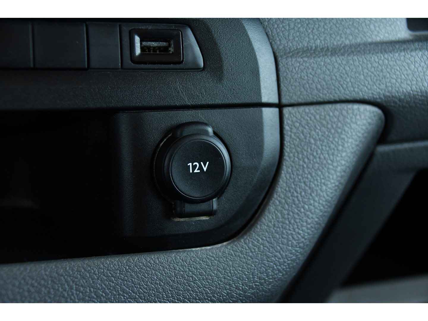 Citroën Jumpy 2.0 BlueHDI 120 L3 PB Edition Cruise, Carplay, Sensoren, 120pk, Automaat, Multimedia, Trekhaak, 6 zits, Uniek!