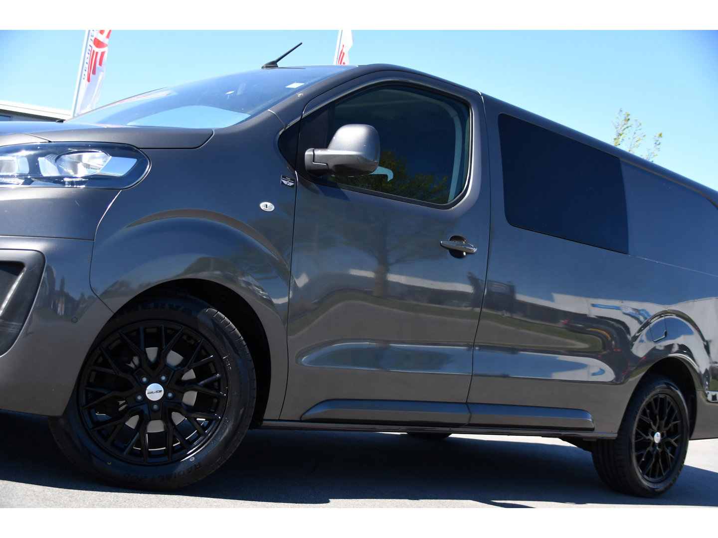 Citroën Jumpy 2.0 BlueHDI 120 L3 PB Edition Cruise, Carplay, Sensoren, 120pk, Automaat, Multimedia, Trekhaak, 6 zits, Uniek!