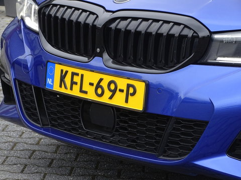 BMW 3-serie 330e 292PK High Executive / M-Sport Individual / 360°