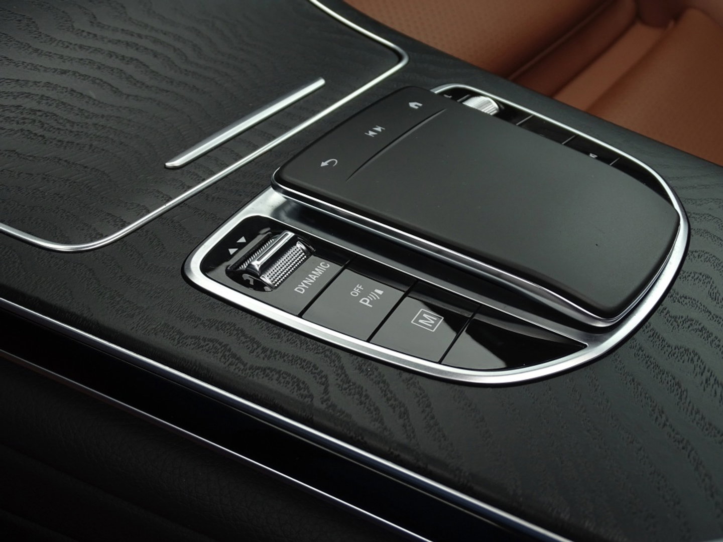 Mercedes-Benz GLC 300e 320PK 4-Matic / AMG / pano / 360° *NAP*