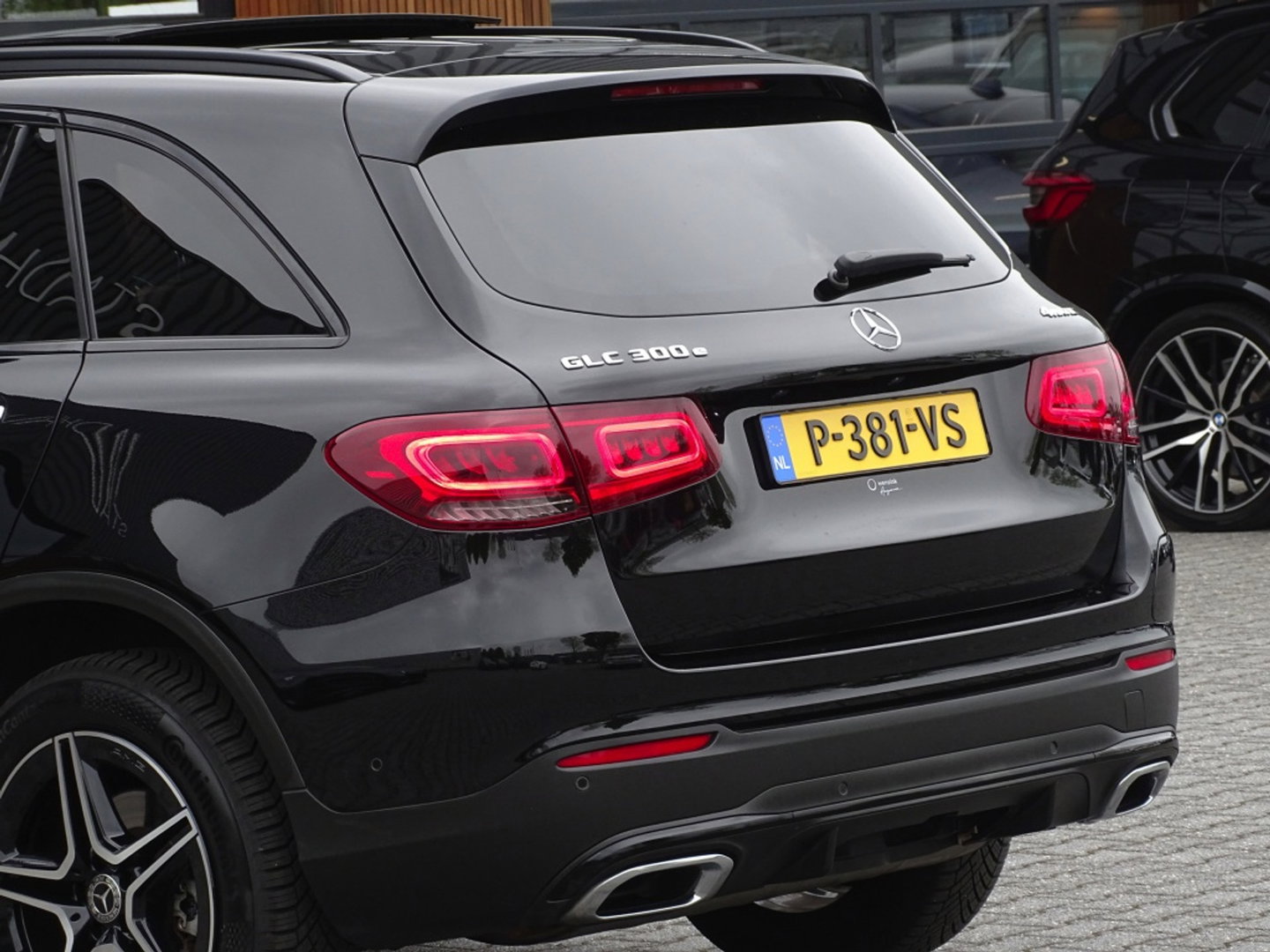 Mercedes-Benz GLC 300e 320PK 4-Matic / AMG / pano / 360° *NAP*