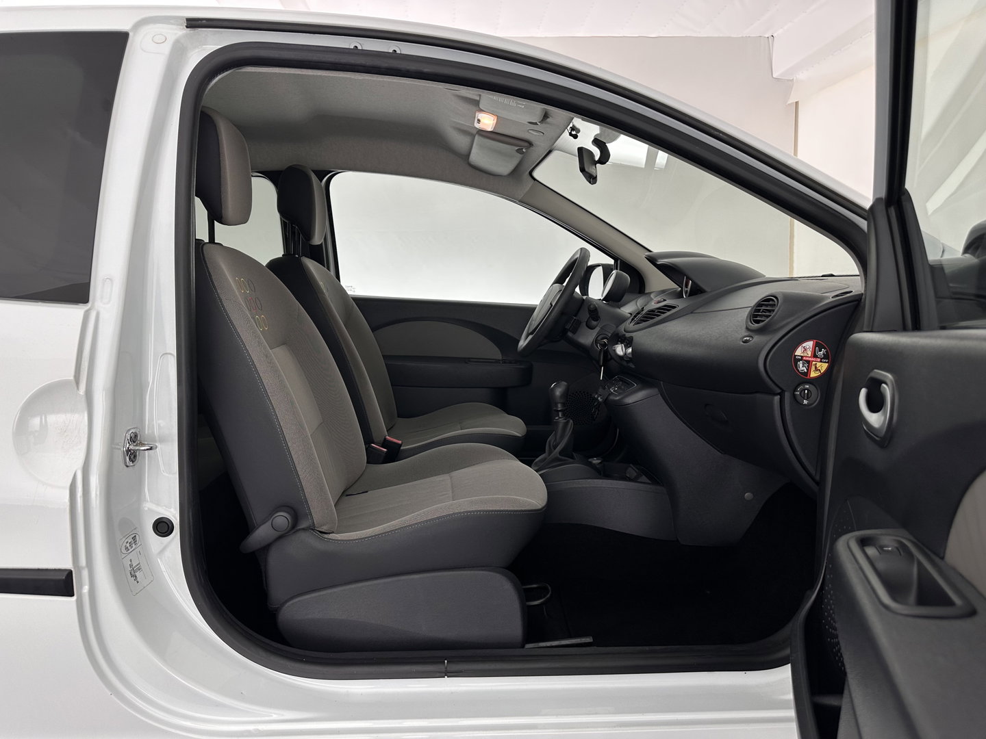 Renault Twingo 1.2-16V Collection *AIRCO | COMFORT-SEATS | PRIVACY-GLASS | 14''ALU*