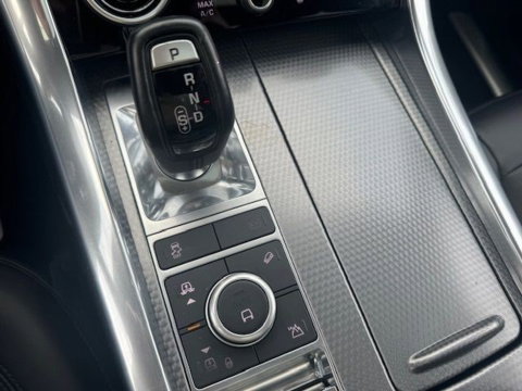 Land Rover Range Rover Sport 2.0 P400e HSE Dynamic SVO Mat Grey Airco/ECC,Leder,Navi,Pano Geheel dealeronderhouden
