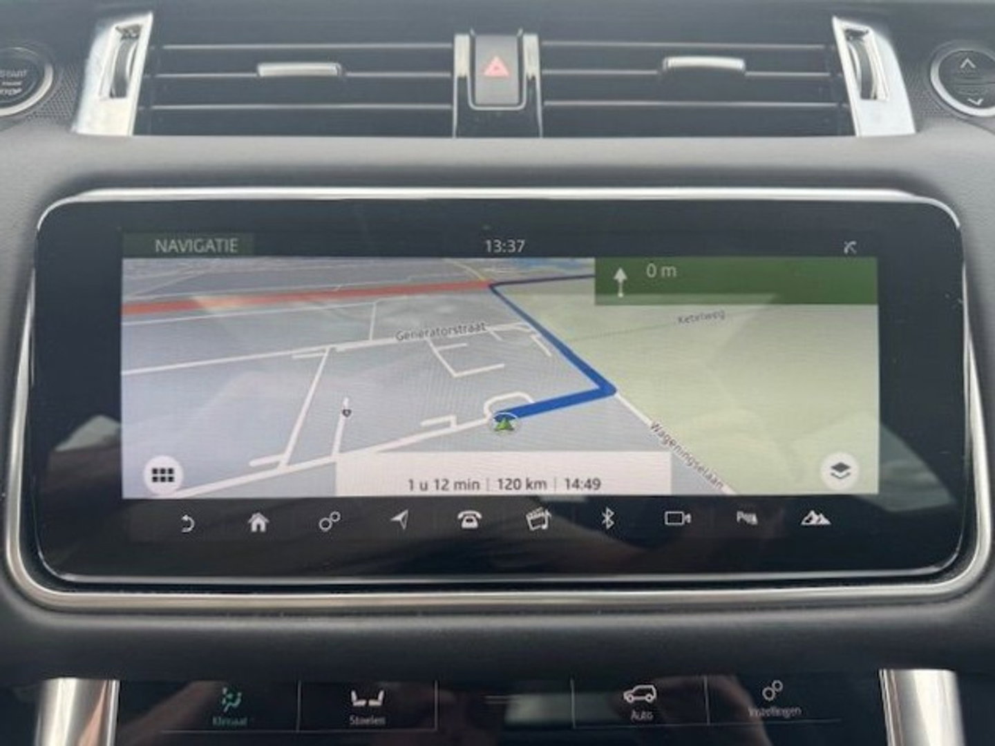 Land Rover Range Rover Sport 2.0 P400e HSE Dynamic SVO Mat Grey Airco/ECC,Leder,Navi,Pano Geheel dealeronderhouden