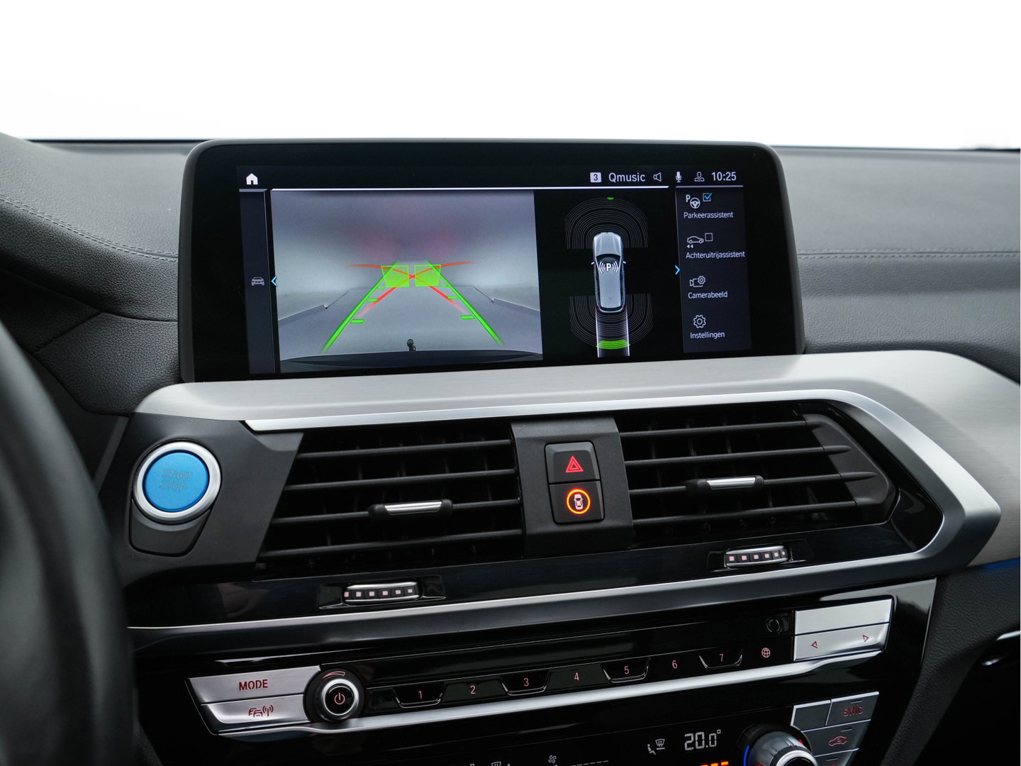 BMW iX3 Executive 80 kWh [ 3-Fase ] {SOH-98%} (INCL-BTW) Aut. *PANO | HEAD-UP | LEATHER | ADAPTIVE-CRUISE | FULL-LED | BLIND-SPOT | MEMORY-PACK | DIGI-COCKPIT | HEATED-COMFORTSEATS | KEYLESS | TOP-VIEW | DAB+ | TOWBAR | 19''ALU*
