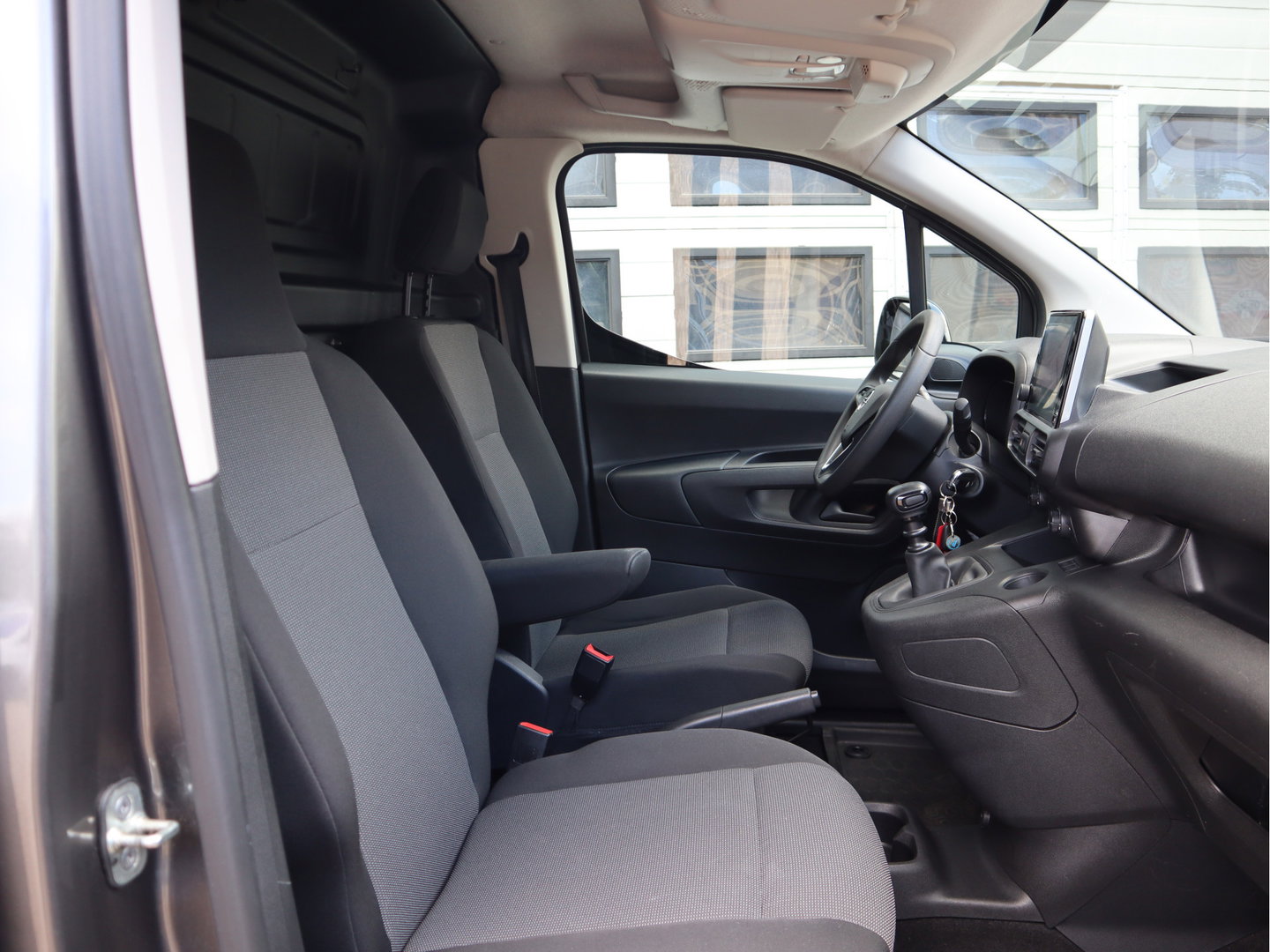 Opel Combo 1.5D 102pk Euro 6 - L2 Lang - Camera - Cruise
