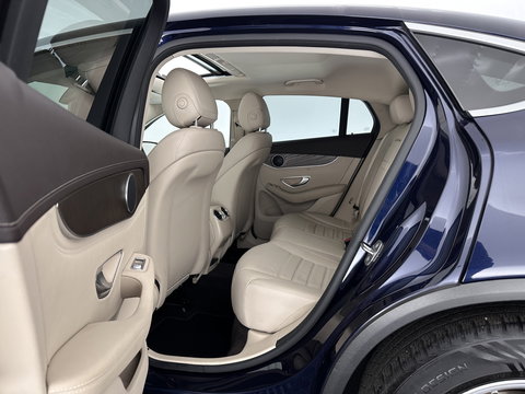 Mercedes-Benz GLC Coupé 220 d 4MATIC Ambition (INCL.BTW) *PANO | LEATHER | FULL-LED | HEATED-SPORTSEATS | CAMERA | NAVI-FULLMAP | PRIVACY-GLASS | ECC | PDC | CRUISE | TOWBAR | 18''ALU*