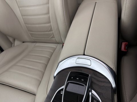 Mercedes-Benz GLC Coupé 220 d 4MATIC Ambition (INCL.BTW) *PANO | LEATHER | FULL-LED | HEATED-SPORTSEATS | CAMERA | NAVI-FULLMAP | PRIVACY-GLASS | ECC | PDC | CRUISE | TOWBAR | 18''ALU*
