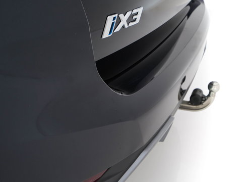 BMW iX3 Executive 80 kWh [ 3-Fase ] {SOH-98%} (INCL-BTW) Aut. *PANO | HEAD-UP | LEATHER | ADAPTIVE-CRUISE | FULL-LED | BLIND-SPOT | MEMORY-PACK | DIGI-COCKPIT | HEATED-COMFORTSEATS | KEYLESS | TOP-VIEW | DAB+ | TOWBAR | 19''ALU*