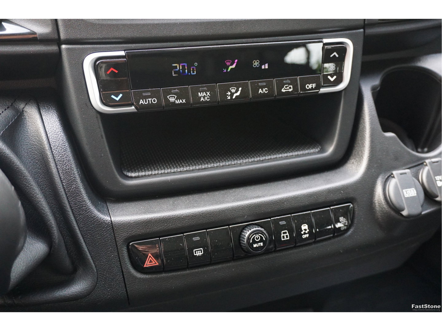 Fiat Ducato 35 DOKA 140PK L3 Open Laadbak BPM VRIJ Apple CP/Android A, Cruise, Climate Trekhaak!! NR. ZD02*
