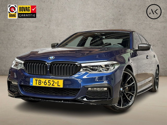 BMW 5 Serie - 520i M Sport High Executive 184Pk Automaat (PANORAMADAK, M PAKKET, GROOT NAVI, MEMORY SEATS, 360 CAMERA, STOELVERWARMING, GETINT GLAS, SFEERVERLICHTING, NIEUWSTAAT)