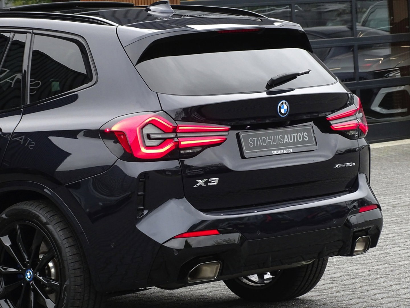 BMW X3 30e 292PK X-Drive M-Sport / Laser / pano / 360°