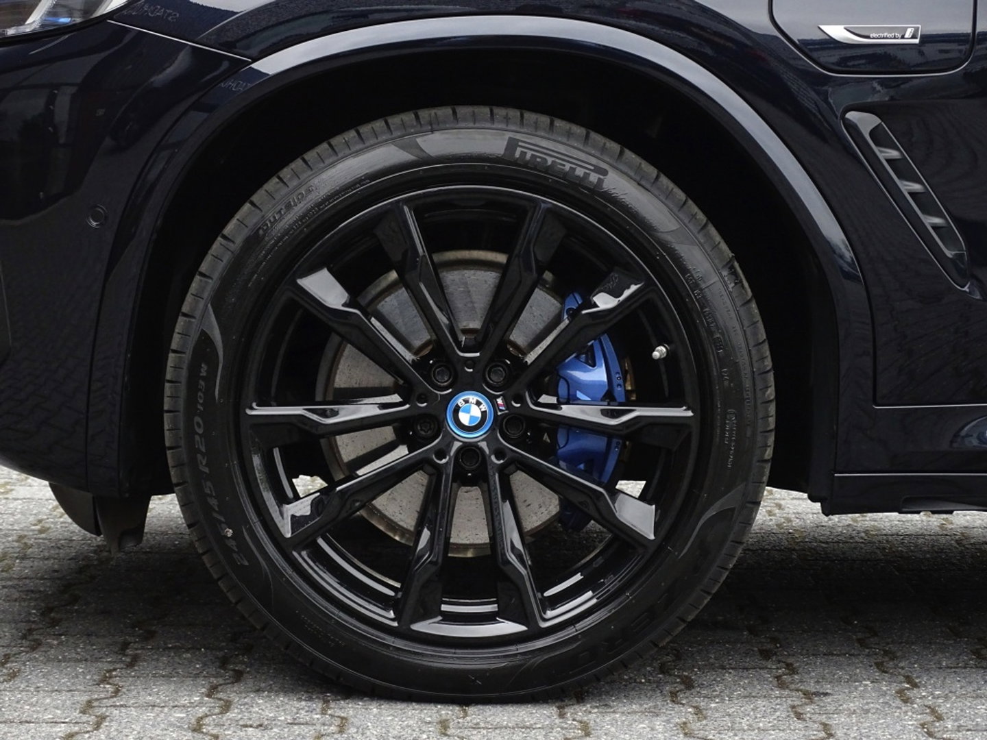 BMW X3 30e 292PK X-Drive M-Sport / Laser / pano / 360°
