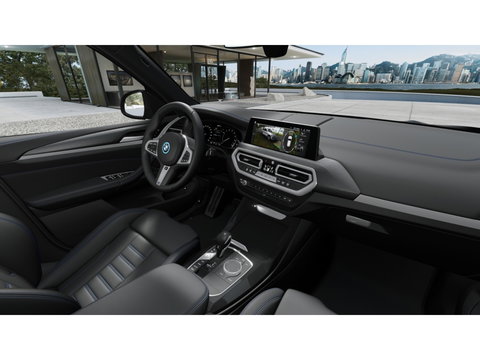 BMW X3 30e 292PK X-Drive M-Sport / Laser / pano / 360°