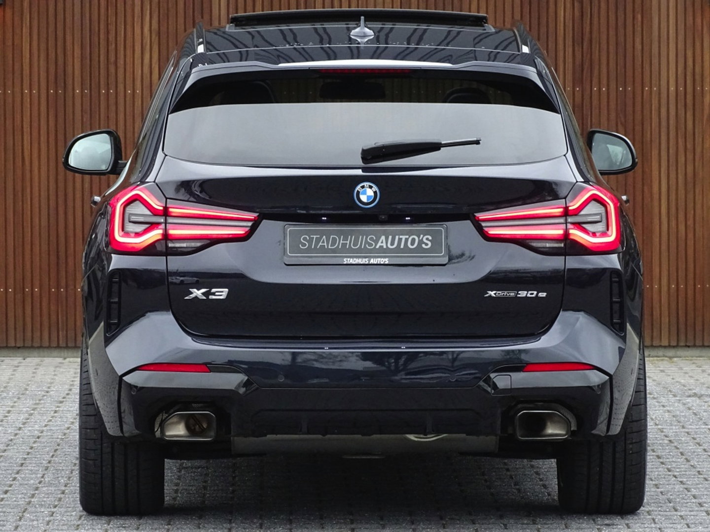 BMW X3 30e 292PK X-Drive M-Sport / Laser / pano / 360°