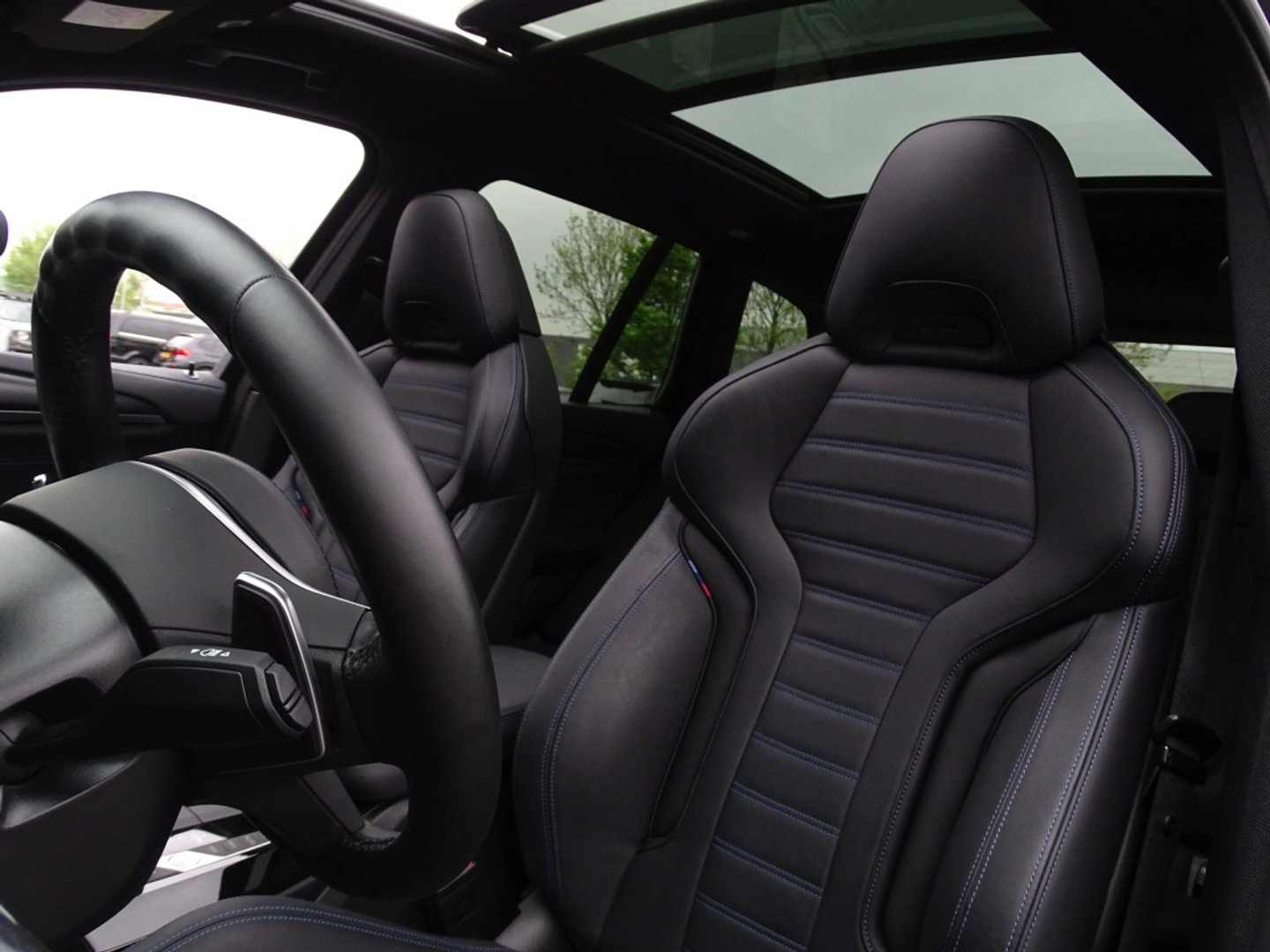 BMW X3 30e 292PK X-Drive M-Sport / Laser / pano / 360°