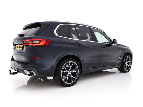BMW X5 M50d M-Sportpack High Executive Aut. *PANO | HEAD-UP | LASER-LED | LEATHER | SOFT-CLOSE | ADAPTIVE-CRUISE | HARMAN/KARDON | BLIND-SPOT | MEMORY-PACK | TOP-VIEW | DIGI-COCKPIT | NAVI-FULLMAP | ECC | PDC | TOWBAR |