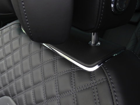 Bentley Bentayga 4.0 V8 550PK TwinTurbo / NAIM / diamanten / carbon / 22'' black