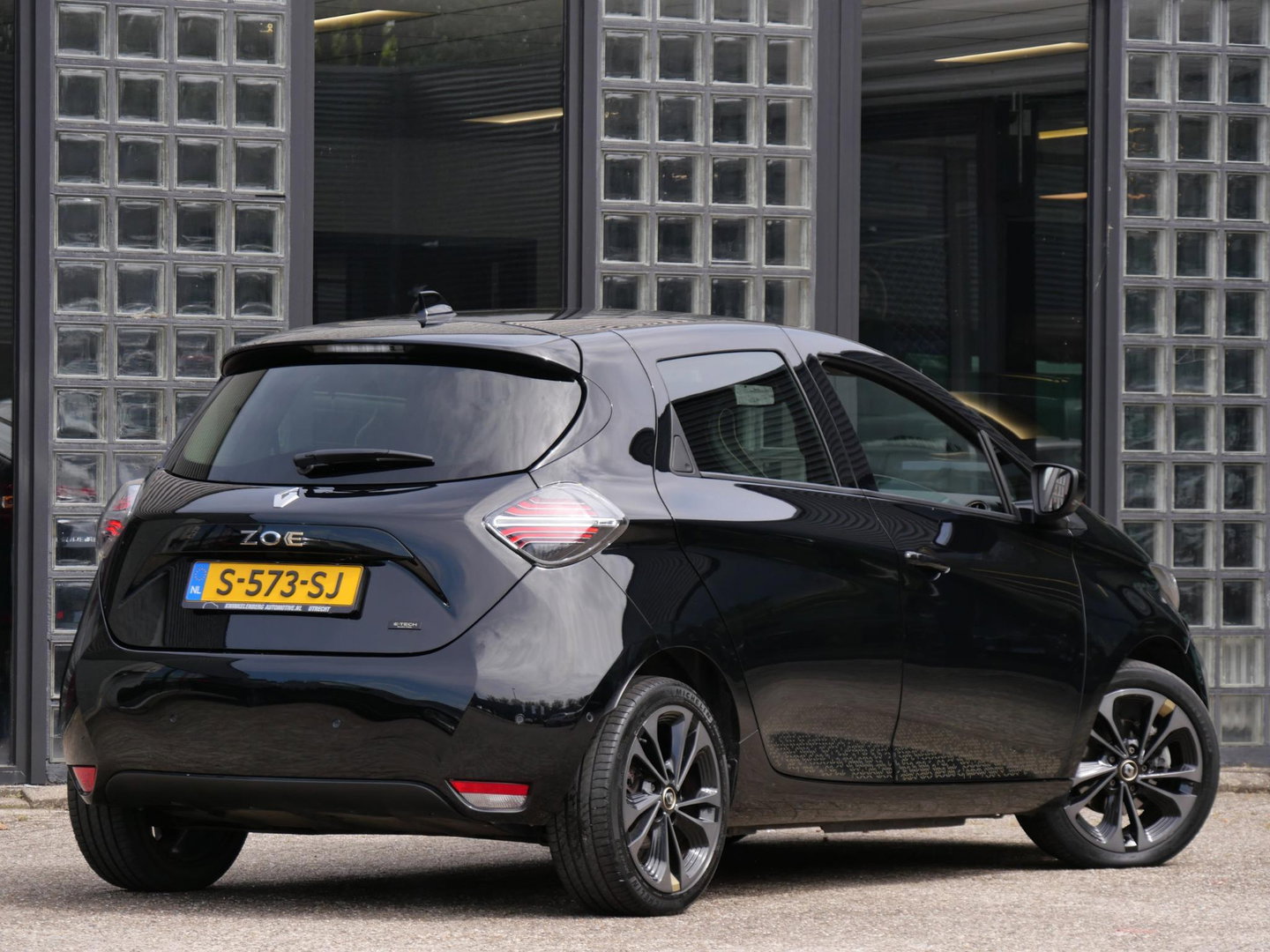 Renault ZOE R135 52kWh ICONIC/ PDC V+A/ CAMERA/ BLIND SPOT/ KOOPACCU/ SOH 93%