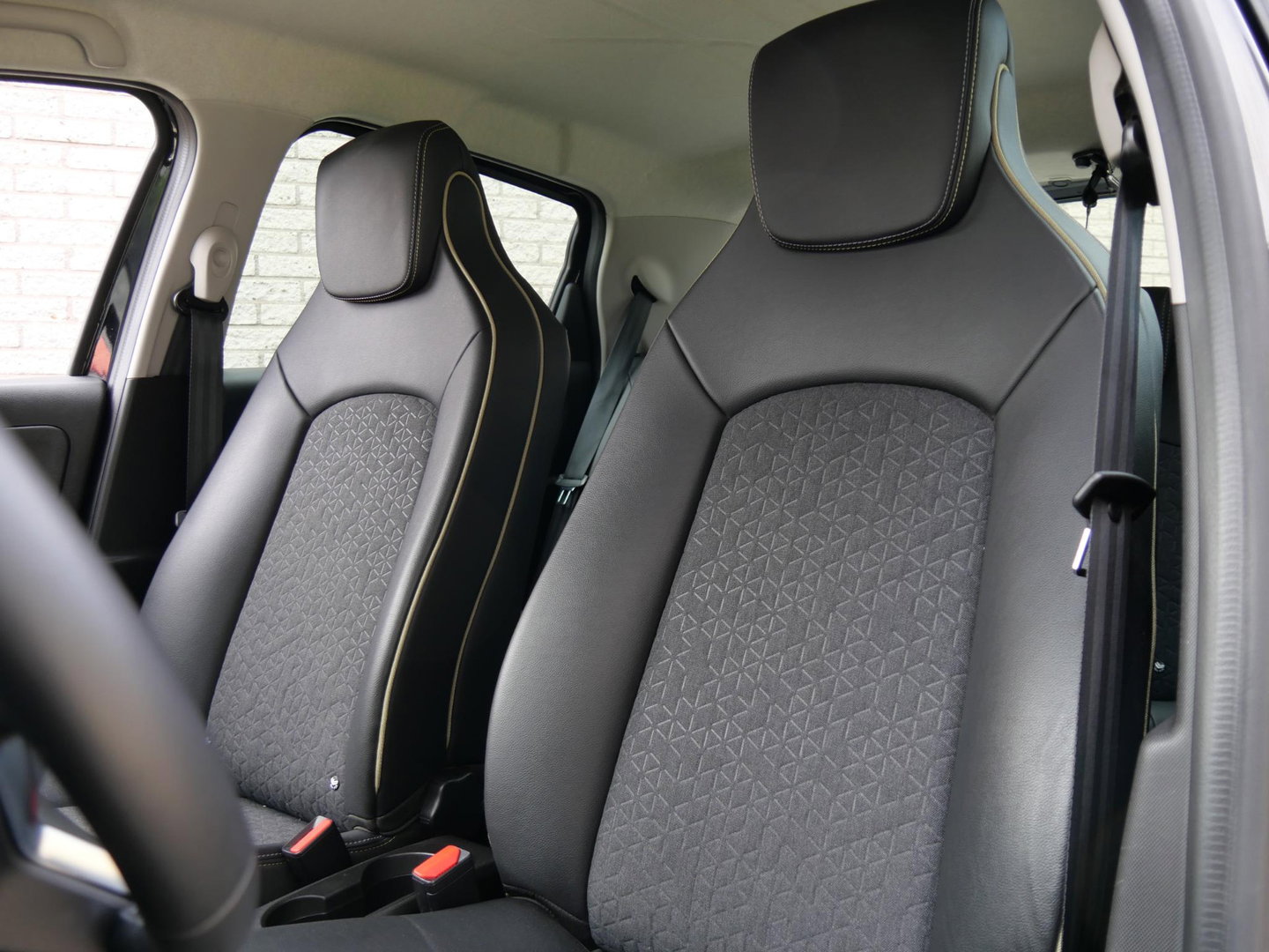 Renault ZOE R135 52kWh ICONIC/ PDC V+A/ CAMERA/ BLIND SPOT/ KOOPACCU/ SOH 93%