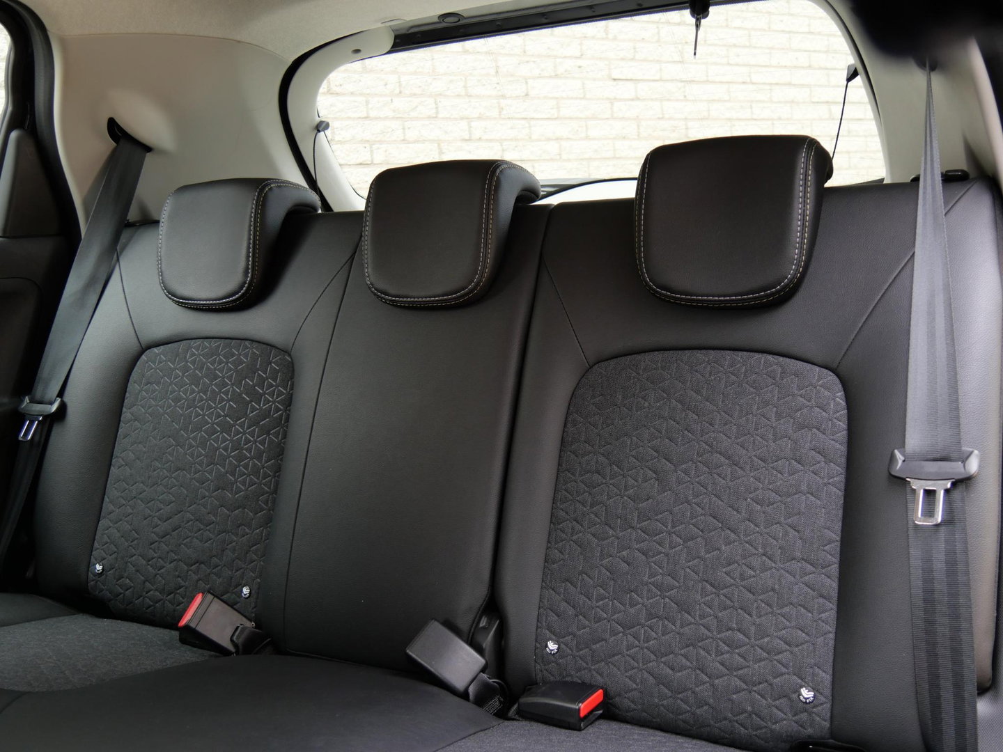 Renault ZOE R135 52kWh ICONIC/ PDC V+A/ CAMERA/ BLIND SPOT/ KOOPACCU/ SOH 93%