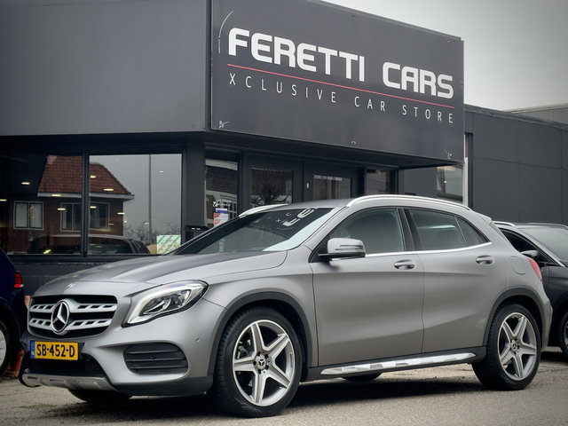 Mercedes-Benz GLA - 180 AMG-LINE AUT7 LEDER 19 INCH-LMV NAVI PDC CAMERA STOELVERW ETC