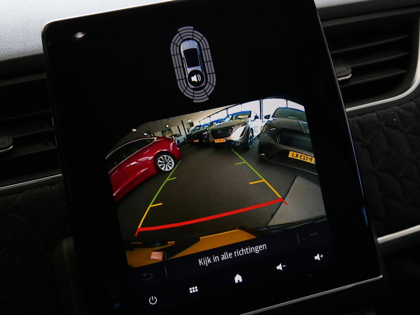 Renault ZOE R135 52kWh ICONIC/ PDC V+A/ CAMERA/ BLIND SPOT/ KOOPACCU/ SOH 93%