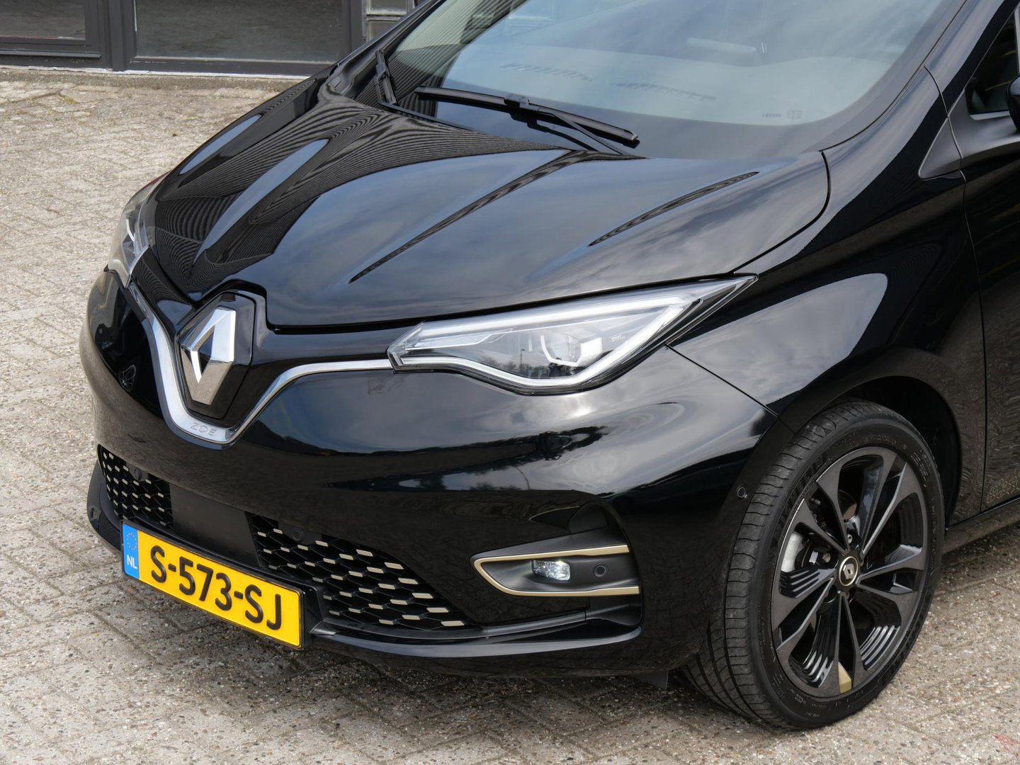 Renault ZOE R135 52kWh ICONIC/ PDC V+A/ CAMERA/ BLIND SPOT/ KOOPACCU/ SOH 93%