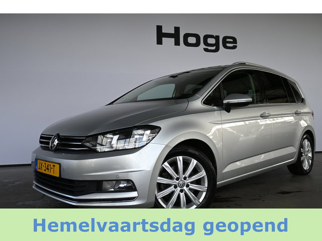 Volkswagen Touran - 1.2 TSI Highline 7 Persoons StoelMassage/verwarming Navigatie Goed Onderhouden! Inruil Mogelijk!