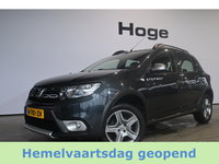 Dacia Sandero Stepway - 0.9 TCe Tech Road Airco Navigatie Trekhaak Goed Onderhouden! Inruil Mogelijk!
