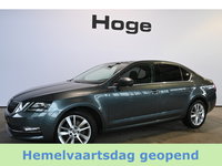 Škoda Octavia - 1.0 TSI Greentech Style Business Automaat Navigatie Carplay Stoelverwarming Inruil Mogelijk!