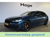 BMW 5 Serie - Touring 530e xDrive Business Edition Plus M-Pakket Panoramadak Laser LED Head Up Adaptieve cruise Inruil Mogelijk!