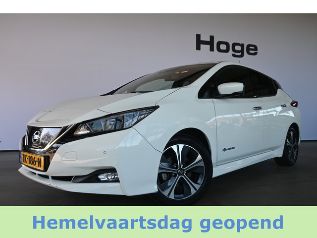 Nissan Leaf - N-Connecta 40 kWh Automaat Navigatie Stoelverwarming Goed Onderhouden! Inruil Mogelijk!