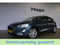 Ford Focus - 1.0 EcoBoost Titanium Business Clima Navigatie Stuur/Stoelverwarming Rijklaarprijs! Inruil Mogelijk!