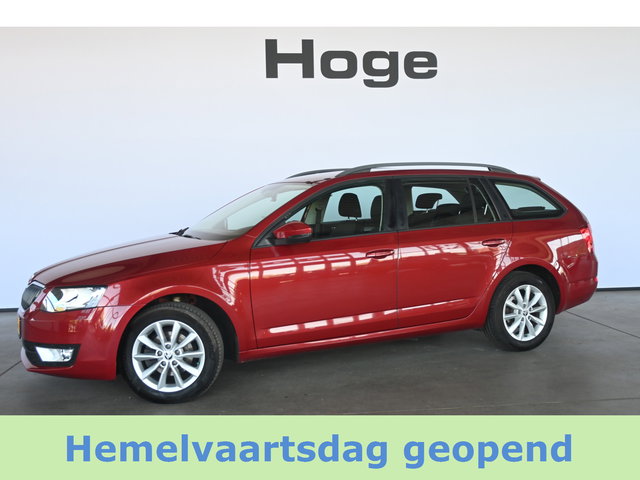 Škoda Octavia - Combi 1.6 TDI Greentech Active Cruise control Clima Trekhaak Inruil Mogelijk!