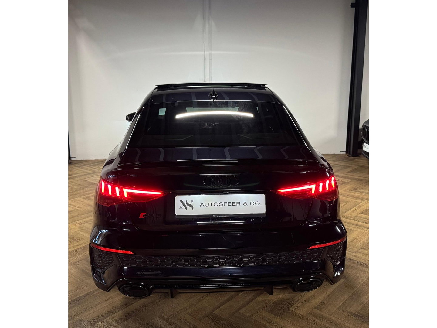 Audi RS3 Limousine 2.5 TFSI RS 3 quattro HULK CERAMIC PANO VOL'