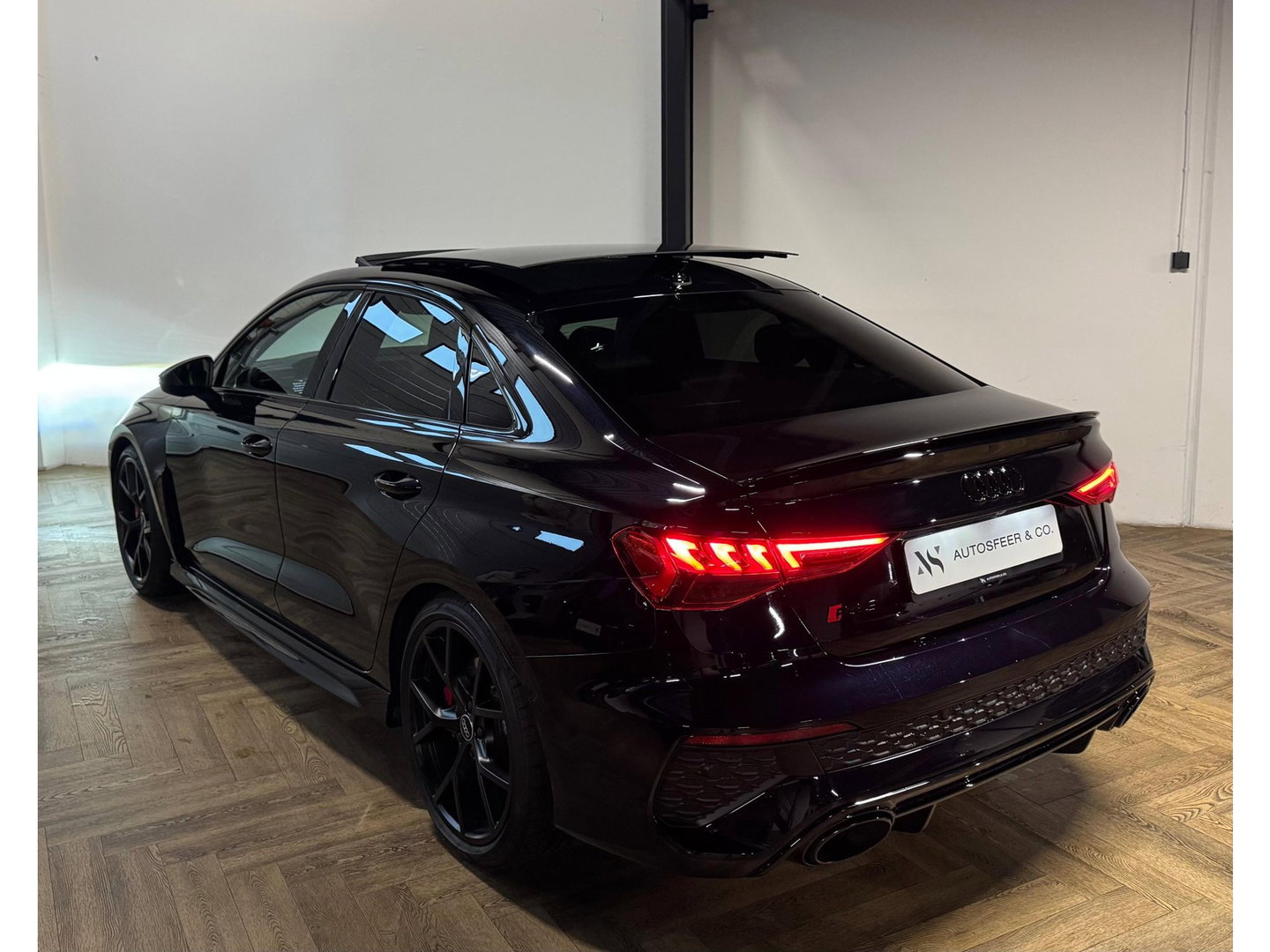 Audi RS3 Limousine 2.5 TFSI RS 3 quattro HULK CERAMIC PANO VOL'