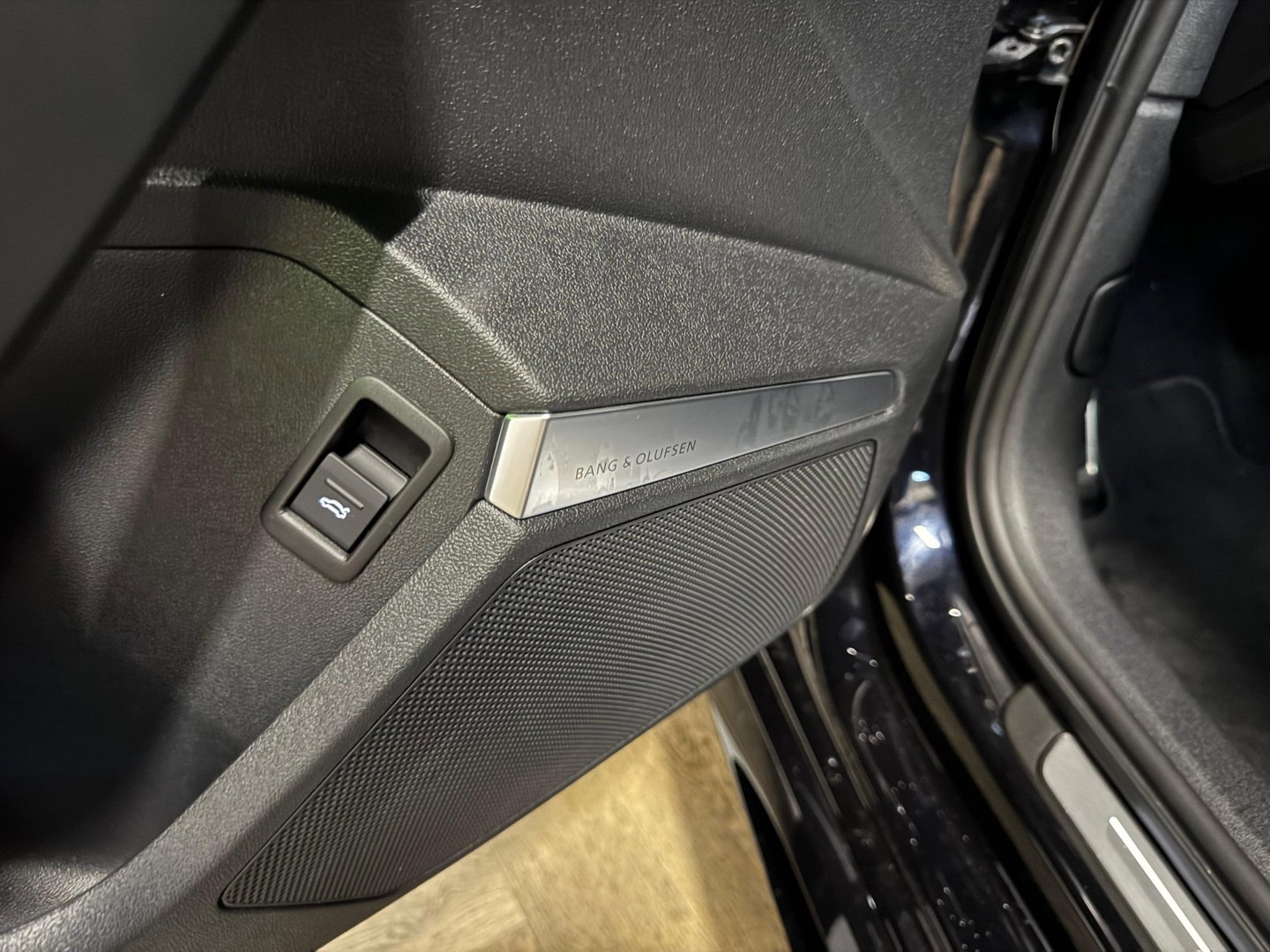 Audi RS3 Limousine 2.5 TFSI RS 3 quattro HULK CERAMIC PANO VOL'