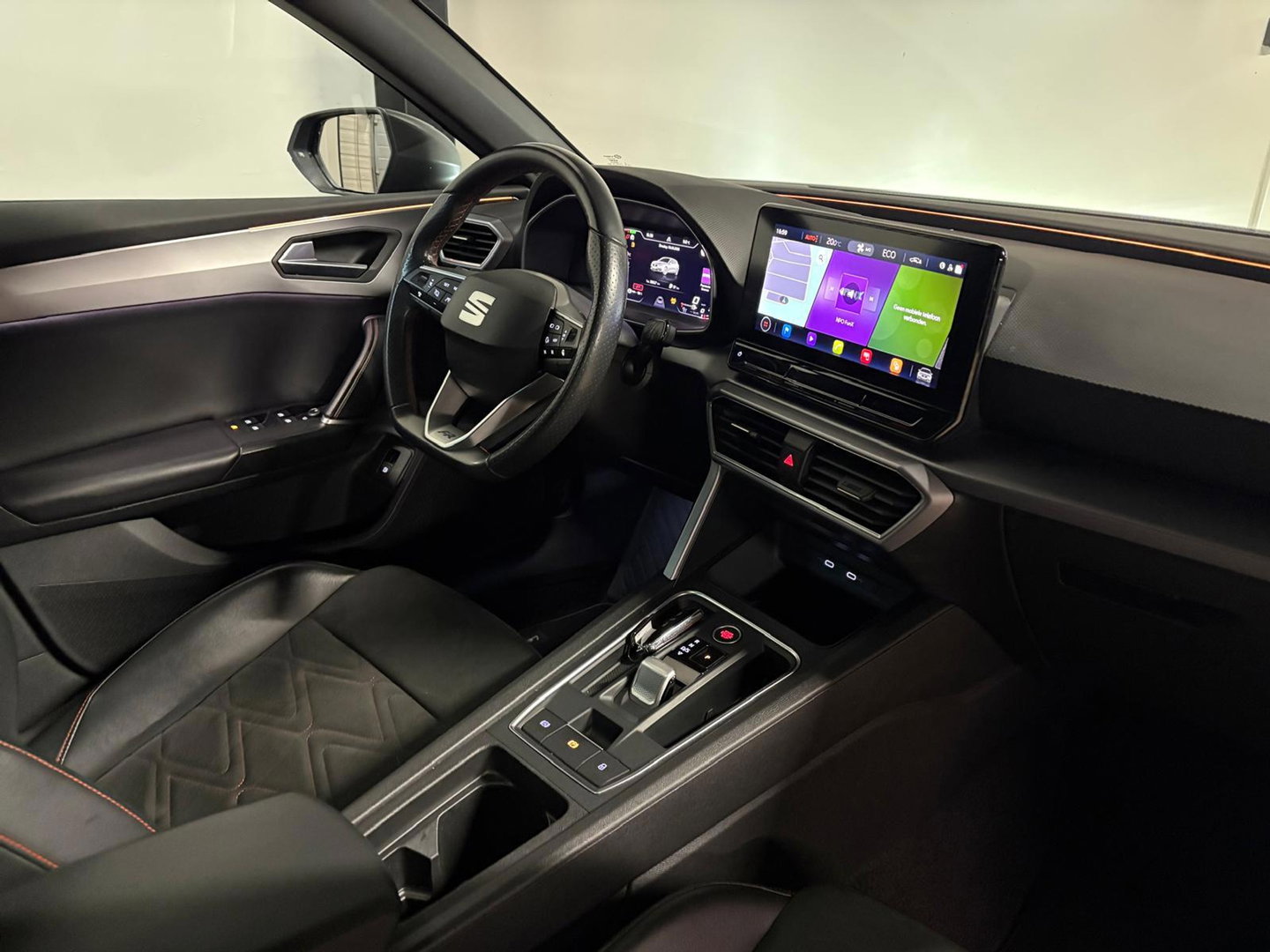 SEAT Leon 1.4 TSI eHybrid PHEV FR PANO KEYLESS VOL'