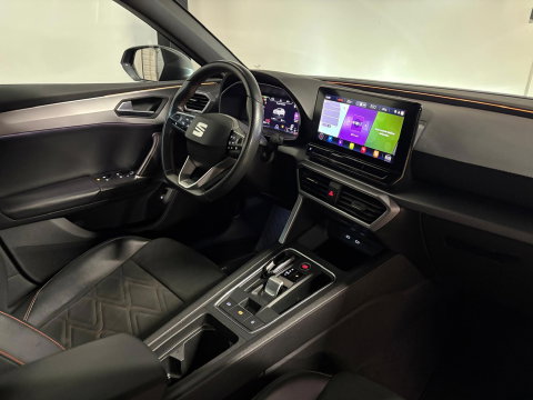 SEAT Leon 1.4 TSI eHybrid PHEV FR PANO KEYLESS VOL'