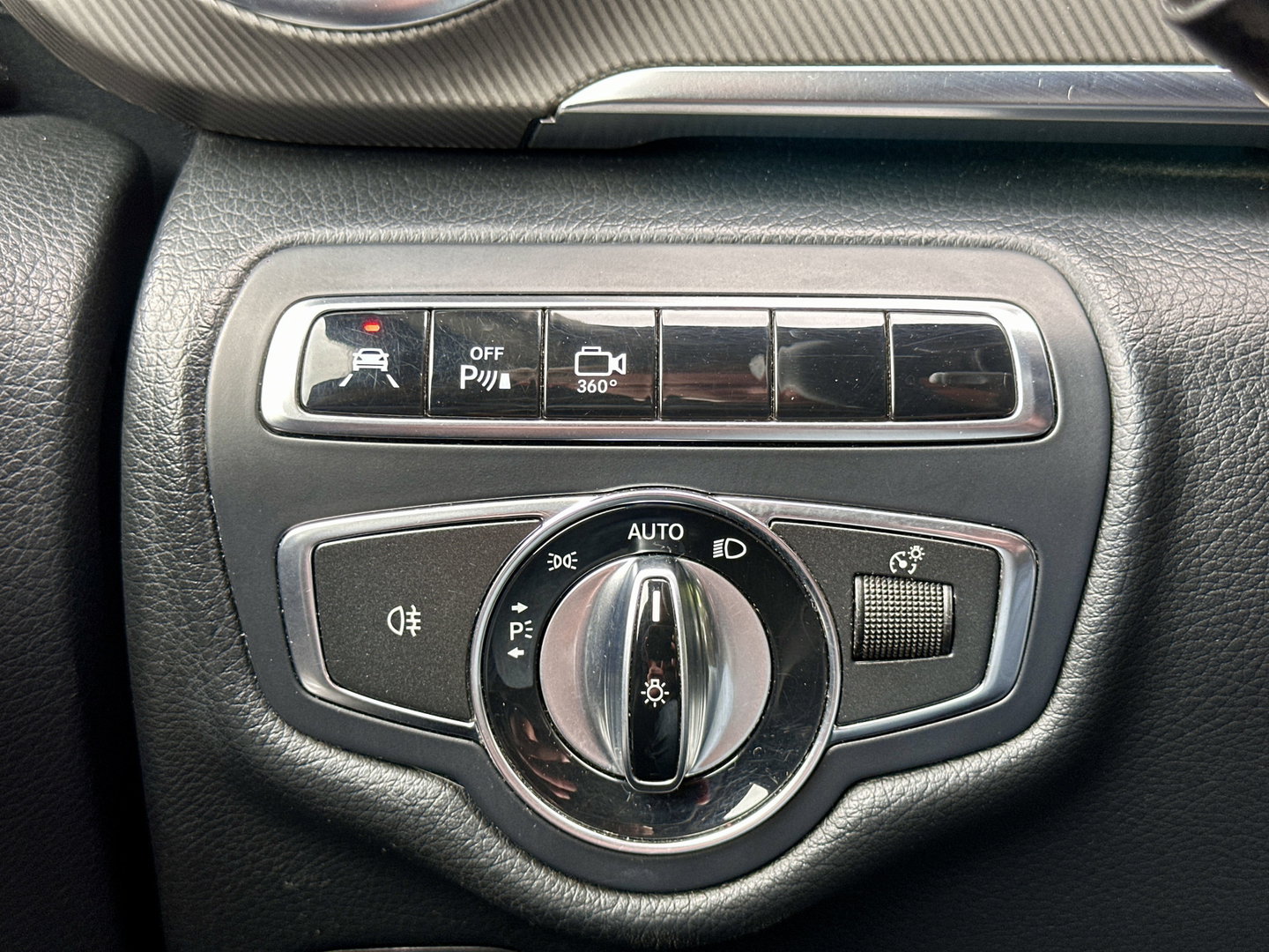 Mercedes-Benz V-Klasse 250 BlueTEC Lang DC Avantgarde Edition | Luchtvering | 5 Persoons | LED | Elektrische Schuifdeuren | Sfeerverlichting | Trekhaak | Airconditioning |