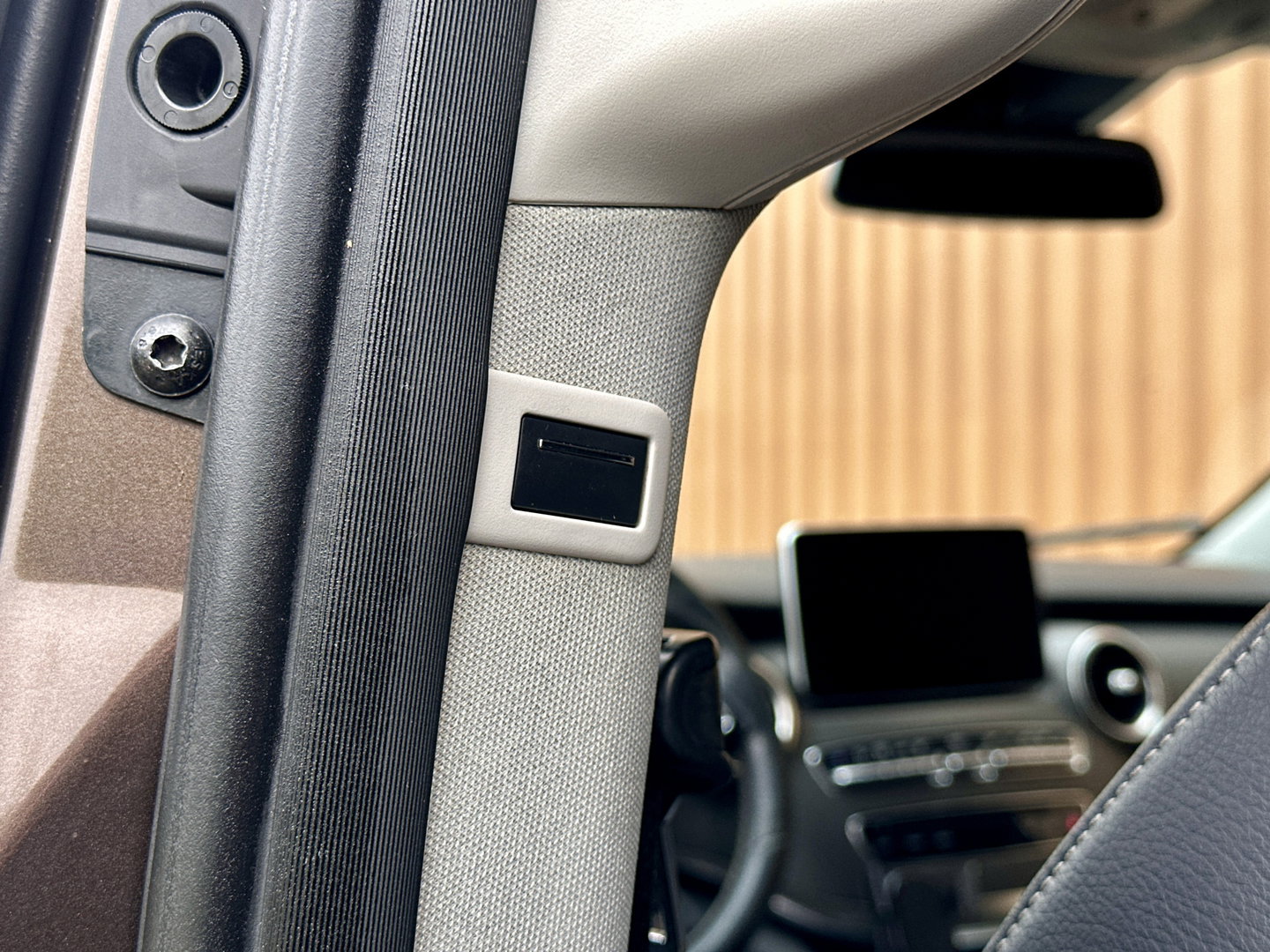Mercedes-Benz V-Klasse 250 BlueTEC Lang DC Avantgarde Edition | Luchtvering | 5 Persoons | LED | Elektrische Schuifdeuren | Sfeerverlichting | Trekhaak | Airconditioning |