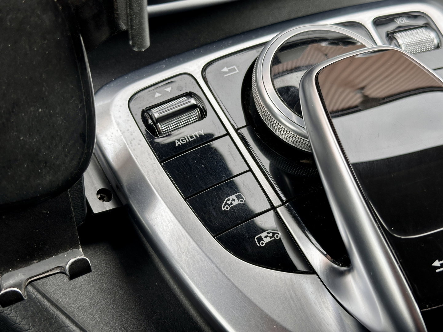 Mercedes-Benz V-Klasse 250 BlueTEC Lang DC Avantgarde Edition | Luchtvering | 5 Persoons | LED | Elektrische Schuifdeuren | Sfeerverlichting | Trekhaak | Airconditioning |